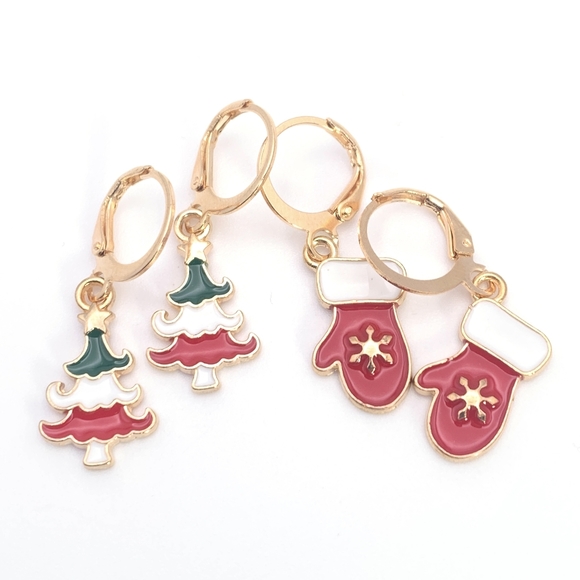 2 Pairs! Christmas Tree and Glove Earrings - Picture 1 of 5